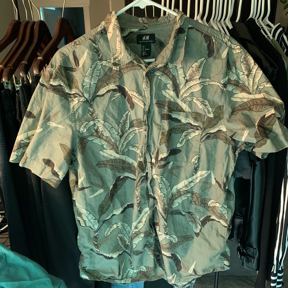 H&M button up